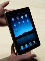Apple et ibm pèsent sur le secteur technologique