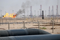 C'est encore une fois le pétrole qui dicte la tendance.