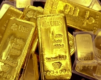 Dopé par la faiblesse du dollar, l'or est au plus haut depuis fin février