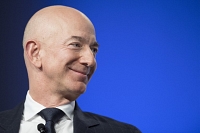 Jeff Bezos a fait d'Amazon la plus grosse capitalisation boursière au monde