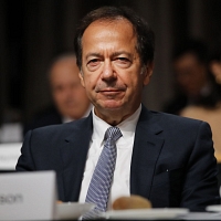 John Paulson ferme son fonds spéculatif