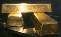 L'or au plus haut depuis six ans