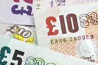La livre sterling au plus bas depuis près de 3 ans
