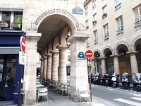 Le CAC 40 enregistre un recul marginal en l'absence de Wall Street lundi