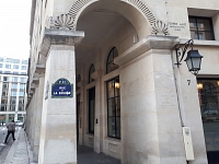 Le CAC 40 se maintient à un sommet depuis octobre 2018