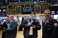 Le renversement de la pente des taux donne prétexte à un repli du CAC 40