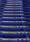 Metro divise cash and carry en deux entités