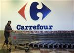 Carrefour recule en bourse, scepticisme sur la scission