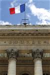 Le cac 40 ouvre au-dessus d'un plafond technique important