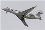 Un premier falcon 7x de dassault aviation a repris son vol