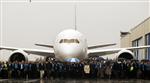 Boeing livre en mains propres son premier dreamliner