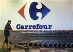 Jubilé sur fond de crise pour les hypermarchés