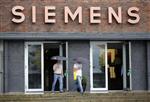 Charges en baisses et économies dopent le résultat de Siemens