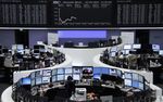 Les Bourses européennes en baisse à mi-séance