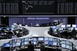 Le rebond des Bourses européennes se confirme à mi-séance