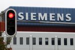 Siemens rachète les activités d'énergie de Rolls Royce