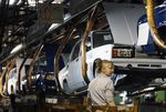 Le constructeur de Lada accélère ses réductions d'effectifs