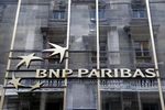 S&P confirme les notes de BNP, perspective négative