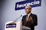 Faurecia relève son objectif de marge, les changes plombent le CA