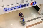 Marché : Carrefour ralentit au 3e trimestre mais résiste en France