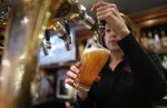 Le bénéfice semestriel de SABMiller affecté par la météo