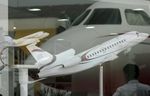 Dassault Aviation présente le 8X, prévu pour être livré en 2016