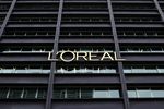 L'Oréal, soutenu par le dollar et le pétrole, optimiste pour 2015