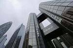 St-Gobain entend toujours contrôler Sika d'ici au 2nd semestre