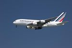 Air France dément prévoir la suppression de 3.000 postes de plus