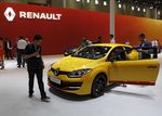 Renault va embaucher 1.000 personnes en 2015 dans son réseau