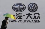 Des constructeurs automobiles réduisent leur production en Chine