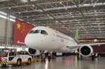 La Chine présente le C919, son premier avion commercial
