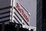 Rio Tinto bascule en perte, renonce à augmenter le dividende