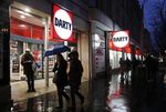 Marché : Steinhoff relève son offre sur Darty à 138 pence par action
