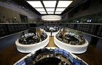 Net recul des Bourses européennes à l'ouverture