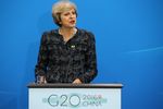 May promet une décision courant septembre sur Hinkley Point