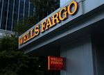 Wells Fargo devra rendre des comptes, dit Hillary Clinton