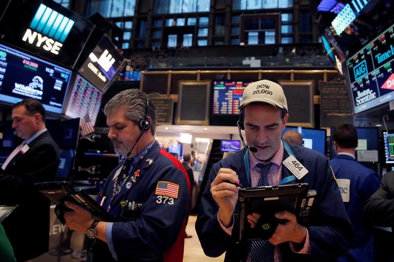 Wall Street : Wall Street finit en petite baisse, avec les financières