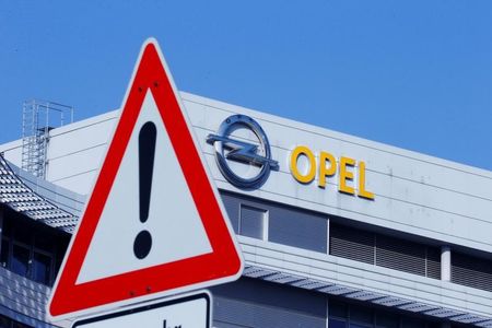 Le maintien de l'emploi chez Opel pas garanti, dit le ministre allemand