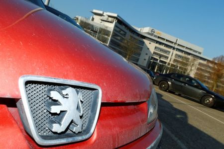 PSA multiplie les démarches pour convaincre les Allemands