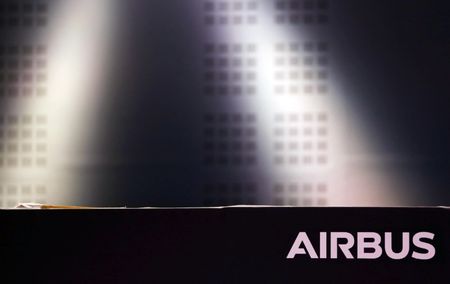 Airbus, en pleine mue, devrait annoncer des résultats en baisse
