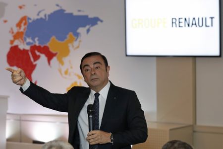 Nissan: Ghosn abandonne le poste de DG, conserve la présidence