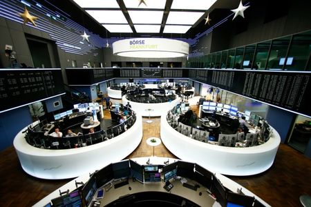 Les Bourses européennes, à l'exception de Londres, ouvrent en très légère hausse