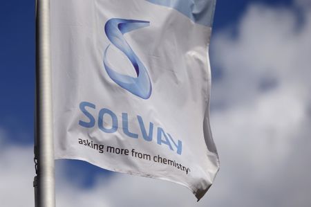 Solvay prévoit une croissance d'environ 5% de son bénéfice 2017