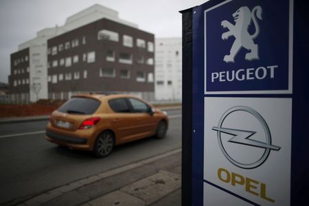PSA va racheter Opel, valorisé 2,2 milliards d'euros