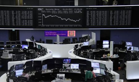 Les Bourses européennes terminent en hausse