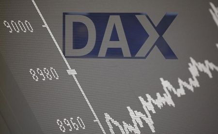 Reflux du risque politique en Europe, Wall Street attendue en hausse