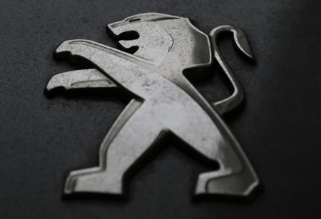 PSA veut transférer son activité de R&D de la Garenne à Poissy