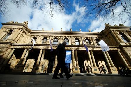 Les Bourses Européennes en baisse à mi-séance