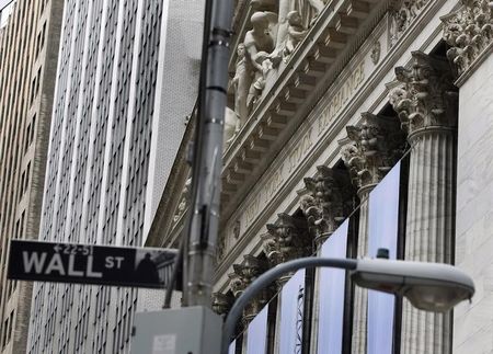 Wall Street ouvre en hausse après l'emploi privé